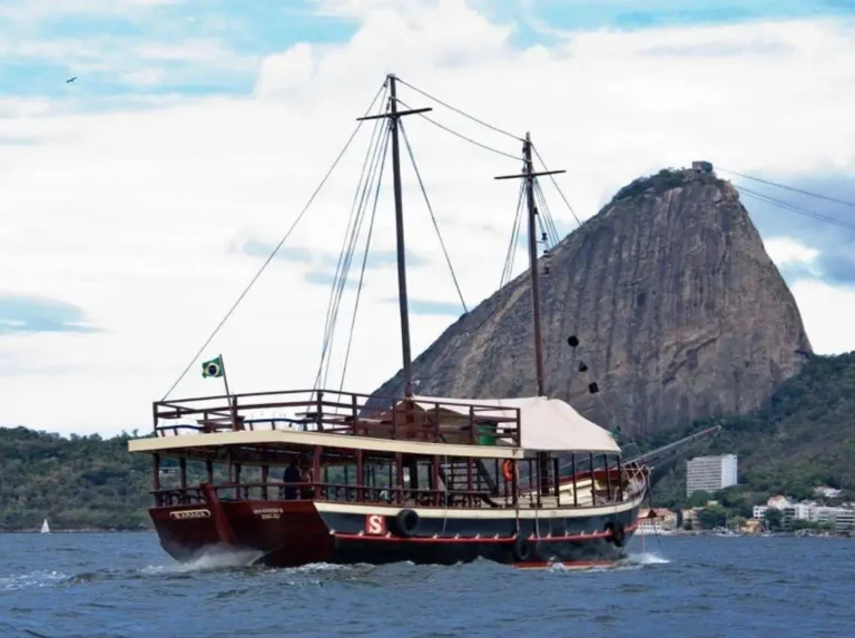 BAIA DE GUANABARA + ALMOÇO